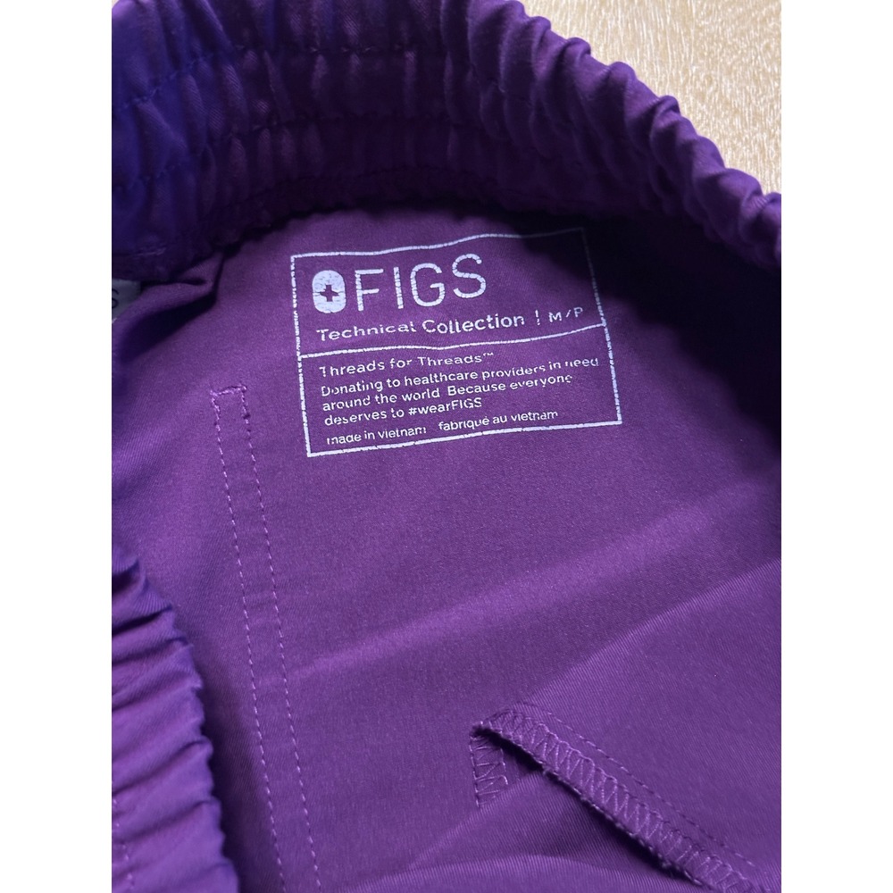 Figs Zamora Jogger Scrub Pants MAGIC PURPLE Medium Petite - Picture 3 of 5
